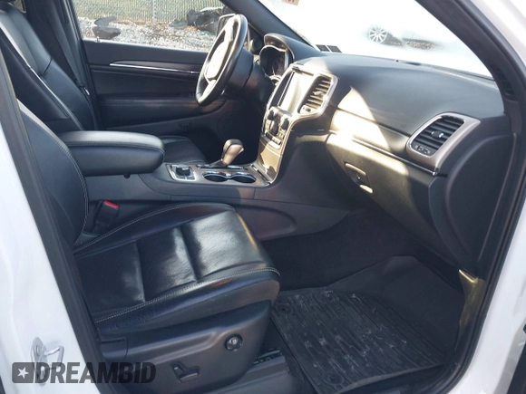 2017 Jeep Grand Cherokee Limited with VIN 1C4RJFBT5HC769196, listed as a IAAI auction lot 41829930 with 88,162 mi miles. Bid and sale history available at carsss.com. Image 5.