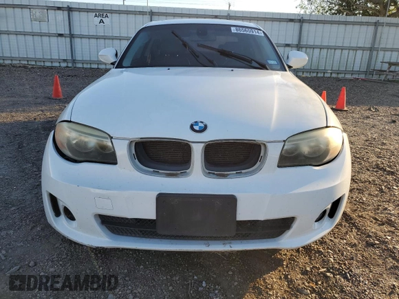 2013 BMW 1 Series 128i with VIN WBAUP7C58DVP25073, listed as a Copart auction lot 86565914 with Not Provided miles and Salvage Title. Bid and sale history available at carsss.com. Image 5.