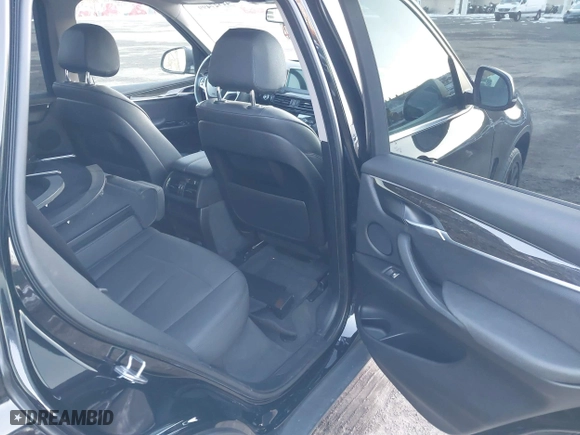 2016 BMW X5 xDrive35i with VIN 5UXKR0C50G0U11610, listed as a IAAI auction lot 41427499 with 75,330 mi miles. Bid and sale history available at carsss.com. Image 8.