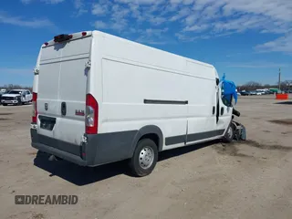 2018 Ram ProMaster Cargo with VIN 3C6URVJG2JE102819, listed as a IAAI auction lot 41633724 with Not Provided miles. Bid and sale history available at carsss.com. Image 4.
