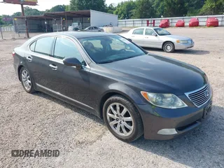 2008 Lexus LS 460 z VIN JTHBL46F785077495, wystawiony jako IAAI lot #42388126 z przebiegiem 214 663 mil mil oraz . Historia ofert i sprzedaży dostępna na DreamBid. Obrazek 1.