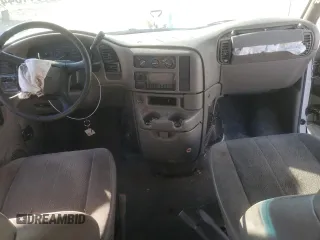 2004 Chevrolet Astro Cargo with VIN 1GCDL19X64B109975, listed as a Copart auction lot 70611344 with 129,682 mi miles and Salvage Title. Bid and sale history available at carsss.com. Image 8.