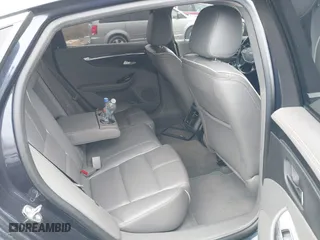 2018 Chevrolet Impala Premier with VIN 2G1125S35J9149278, listed as a IAAI auction lot 41727245 with 131,749 mi miles. Bid and sale history available at carsss.com. Image 8.