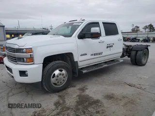 2017 Chevrolet Silverado 3500HD High Country with VIN 1GC4K1EY3HF209869, listed as a Copart auction lot 85763094 with 520,394 mi miles and Clean Title. Bid and sale history available at carsss.com. Image 1.