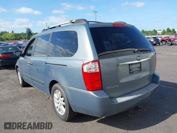 2008 Kia Sedona LX with VIN KNDMB233586224399, listed as a IAAI auction lot 42151998 with 161,787 mi miles. Bid and sale history available at carsss.com. Image 3.