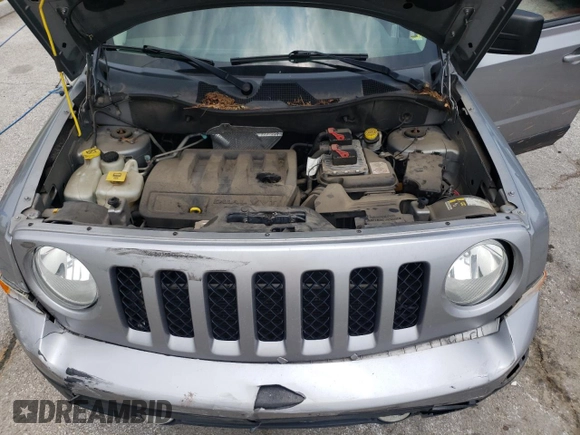 2015 Jeep Patriot Sport with VIN 1C4NJRBB0FD381629, listed as a Copart auction lot 59335355 with 135,347 mi miles and Salvage title. Bid and sale history available at DreamBid. Image 12.