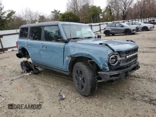 2022 Ford Bronco with VIN 1FMEE5BP0NLB66468, listed as a Copart auction lot 48975895 with 11,837 mi miles and Salvage Title. Bid and sale history available at carsss.com. Image 4.