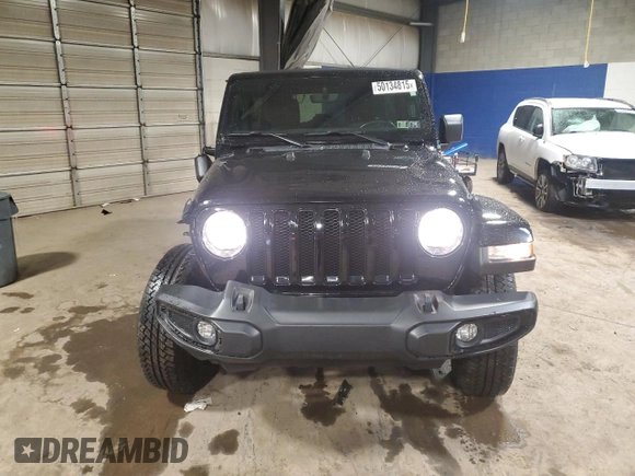 2021 Jeep Wrangler Unlimited Sahara z VIN 1C4HJXEN8MW772617, wystawiony jako Copart lot #50134815 z przebiegiem 41 705 mil mil oraz Szkoda całkowita • Salvage title. Historia ofert i sprzedaży dostępna na DreamBid. Obrazek 5.