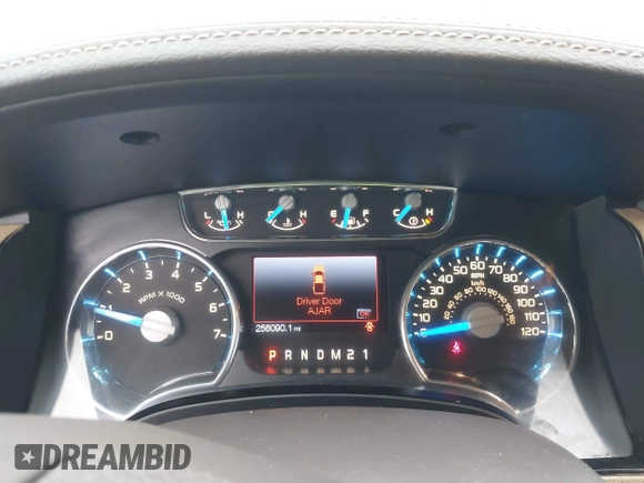 2014 Ford F-150 XL with VIN 1FTFW1CT9EKE12644, listed as a IAAI auction lot 41943360 with 256,090 mi miles and . Bid and sale history available at DreamBid. Image 7.