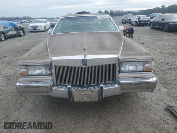 1990 Cadillac Brougham с VIN 1G6DW54Y1LR710024, выставлен на аукционе Copart как лот 88406975 с пробегом 183 170 миль миль и Чистый • Clean title. История ставок и продаж доступна на DreamBid. Изображение 5.