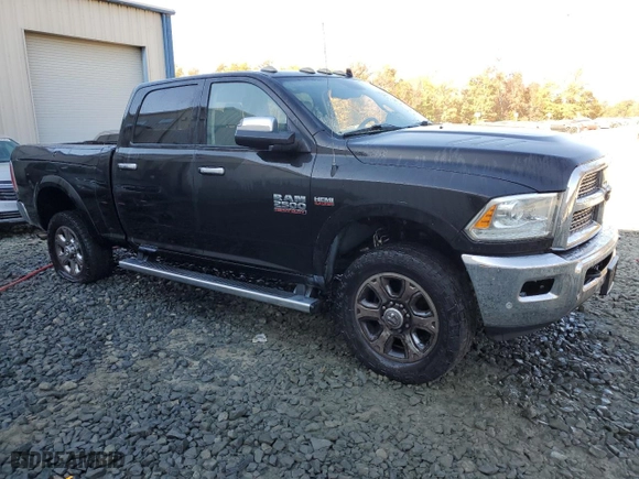2018 Ram 2500 Laramie with VIN 3C6UR5FJ2JG232575, listed as a Copart auction lot 76528144 with 0 mi miles and Clean Title. Bid and sale history available at carsss.com. Image 4.