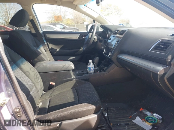 2018 Subaru Outback Premium z VIN 4S4BSACC3J3274657, wystawiony jako IAAI lot #41756387 z przebiegiem 94 177 mil mil oraz . Historia ofert i sprzedaży dostępna na DreamBid. Obrazek 5.