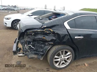 2013 Nissan Maxima SV с VIN 1N4AA5AP4DC803205, выставлен на аукционе IAAI как лот 41714711 с пробегом 73 288 миль миль и . История ставок и продаж доступна на DreamBid. Изображение 6.