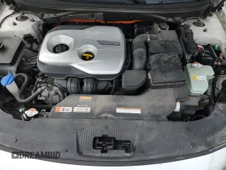 2017 Hyundai Sonata SE z VIN KMHE24L13HA058326, wystawiony jako Copart lot #68241905 z przebiegiem 95 961 mil mil oraz Szkoda całkowita • Salvage title. Historia ofert i sprzedaży dostępna na DreamBid. Obrazek 13.