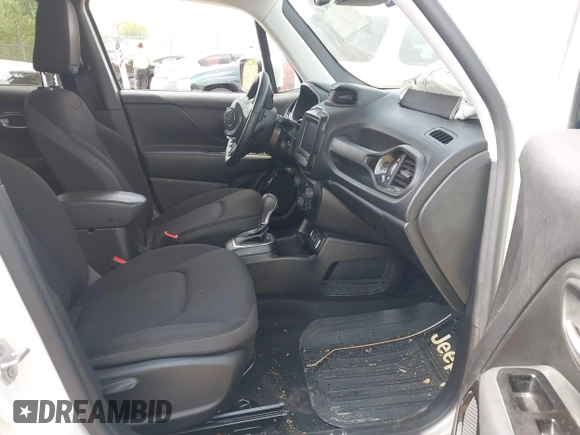 2020 Jeep Renegade Latitude with VIN ZACNJABB7LPL02453, listed as a IAAI auction lot 42276414 with 52,733 mi miles and . Bid and sale history available at DreamBid. Image 5.