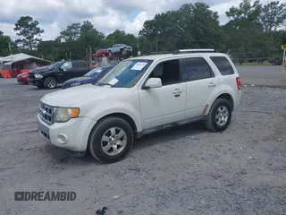 2010 Ford Escape Limited z VIN 1FMCU0EG7AKA86772, wystawiony jako IAAI lot #42660728 z przebiegiem 349 526 mil mil oraz . Historia ofert i sprzedaży dostępna na DreamBid. Obrazek 2.