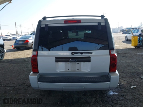 2006 Jeep Commander z VIN 1J8HH48K76C329934, wystawiony jako IAAI lot #41528939 z przebiegiem 180 006 mil mil oraz . Historia ofert i sprzedaży dostępna na DreamBid. Obrazek 16.