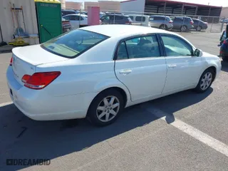 2005 Toyota Avalon XL with VIN 4T1BK36BX5U047867, listed as a IAAI auction lot 41895703 with NaN miles. Bid and sale history available at carsss.com. Image 4.
