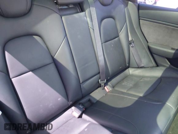 2020 Tesla Model 3 Long Range z VIN 5YJ3E1EB3LF621348, wystawiony jako IAAI lot #42121895 z przebiegiem Nie podano mil oraz . Historia ofert i sprzedaży dostępna na DreamBid. Obrazek 8.