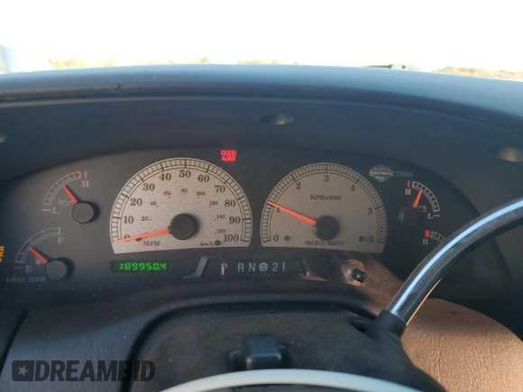 1999 Ford F-150 XL with VIN 2FTRX07W0XCA08082, listed as a Copart auction lot 82246214 with 189,950 mi miles and Salvage title. Bid and sale history available at DreamBid. Image 9.