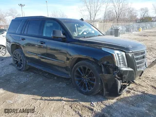 2018 Cadillac Escalade Luxury with VIN 1GYS4BKJ1JR296393, listed as a IAAI auction lot 41740934 with 83,432 mi miles. Bid and sale history available at carsss.com. Image 1.