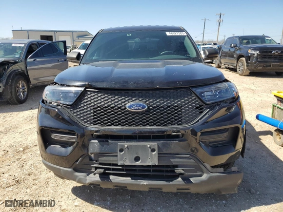 2022 Ford Police Interceptor Utility with VIN 1FM5K8AB8NGA58141, listed as a Copart auction lot 46627385 with 48,235 mi miles and Salvage Title. Bid and sale history available at carsss.com. Image 5.