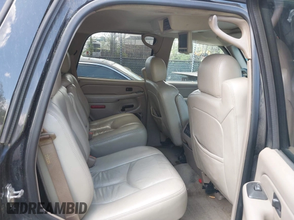 2006 Chevrolet Tahoe Z71 z VIN 1GNEK13Z26R123536, wystawiony jako IAAI lot #42036662 z przebiegiem 299 284 mil mil oraz . Historia ofert i sprzedaży dostępna na DreamBid. Obrazek 8.