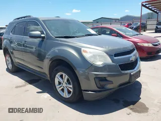 2013 Chevrolet Equinox LT z VIN 2GNALDEK9D6376455, wystawiony jako IAAI lot #42529099 z przebiegiem 185 635 mil mil oraz . Historia ofert i sprzedaży dostępna na DreamBid. Obrazek 1.