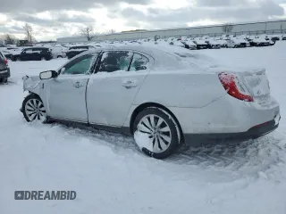 2014 Lincoln MKS z VIN 1LNHL9DK9EG605364, wystawiony jako Copart lot #45402275 z przebiegiem Nie podano mil oraz Czysty tytuł • Clean title. Historia ofert i sprzedaży dostępna na DreamBid. Obrazek 2.