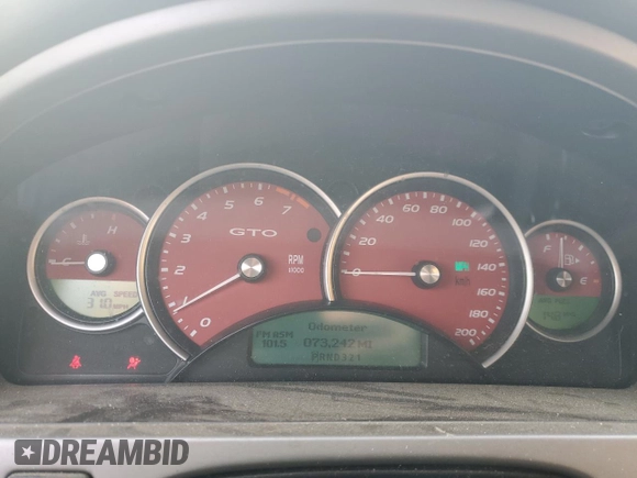 2006 Pontiac GTO z VIN 6G2VX12U06L561062, wystawiony jako Copart lot #44526895 z przebiegiem 73 242 mil mil oraz Szkody całkowita. Historia ofert i sprzedaży dostępna na DreamBid. Obrazek 9.