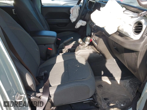 2024 Jeep Wrangler Willys с VIN 1C4RJXN67RW169632, выставлен на аукционе IAAI как лот 42074574 с пробегом 18 714 миль миль и . История ставок и продаж доступна на DreamBid. Изображение 5.