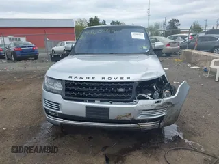 2014 Land Rover Range Rover HSE with VIN SALGS2WFXEA194109, listed as a IAAI auction lot 42009517 with 81,605 mi miles and . Bid and sale history available at DreamBid. Image 12.