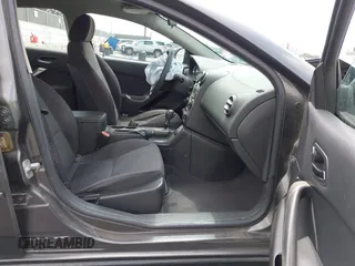 2006 Pontiac G6 6-Cyl with VIN 1G2ZG558164166807, listed as a IAAI auction lot 42107709 with 118,680 mi miles and . Bid and sale history available at DreamBid. Image 5.