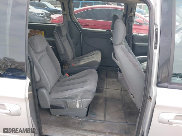 2006 Dodge Grand Caravan SXT with VIN 2D4GP44L26R664596, listed as a IAAI auction lot 41846643 with 235,554 mi miles. Bid and sale history available at carsss.com. Image 8.