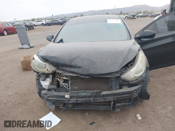 2016 Hyundai Elantra SE with VIN 5NPDH4AE5GH688876, listed as a IAAI auction lot 41545604 with 141,138 mi miles. Bid and sale history available at carsss.com. Image 6.