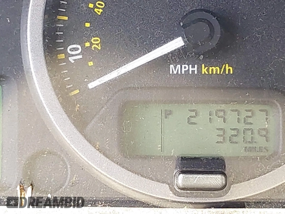 2010 Land Rover LR2 HSE z VIN SALFR2BN4AH180051, wystawiony jako IAAI lot #41830326 z przebiegiem 219 727 mil mil oraz . Historia ofert i sprzedaży dostępna na DreamBid. Obrazek 16.