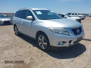 2014 Nissan Pathfinder SV z VIN 5N1AR2MM2EC600717, wystawiony jako IAAI lot #42335010 z przebiegiem 116 887 mil mil oraz . Historia ofert i sprzedaży dostępna na DreamBid. Obrazek 1.
