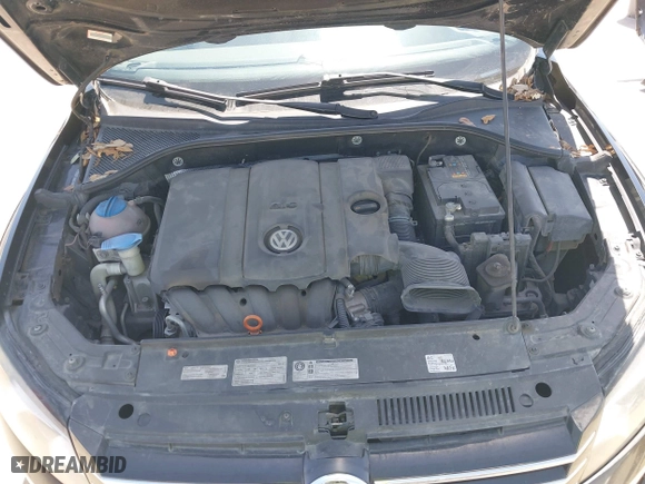 2012 Volkswagen Passat SE with VIN 1VWBH7A32CC094465, listed as a IAAI auction lot 41998550 with 139,833 mi miles. Bid and sale history available at carsss.com. Image 10.