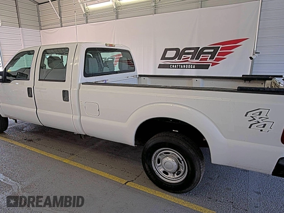 2012 Ford F-250 XL with VIN 1FT7W2B66CEB41821, listed as a IAAI auction lot 42702754 with 174,731 mi miles and . Bid and sale history available at DreamBid. Image 34.