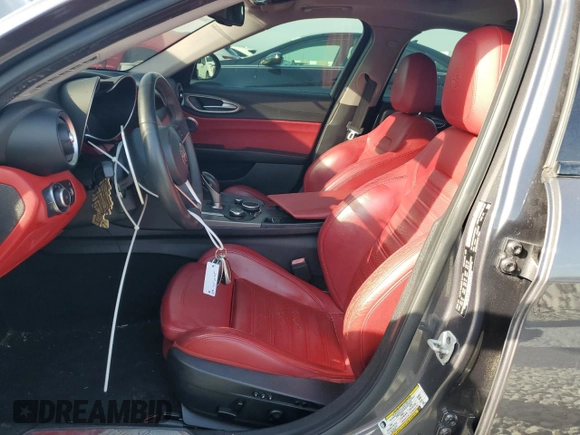 2018 Alfa Romeo Giulia Ti Sport with VIN ZARFAECN2J7597825, listed as a Copart auction lot 64125035 with 92,565 mi miles and Clean title. Bid and sale history available at DreamBid. Image 7.