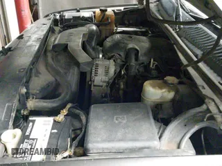 2002 Chevrolet Tahoe LS с VIN 1GNEC13Z12R149553, выставлен на аукционе IAAI как лот 43029565 с пробегом 266 061 миль миль и . История ставок и продаж доступна на DreamBid. Изображение 19.