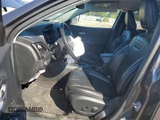 2019 Jeep Cherokee Trailhawk with VIN 1C4PJMBX1KD207294, listed as a Copart auction lot 72694824 with 93,311 mi miles and Salvage Title. Bid and sale history available at DreamBid. Image 7.