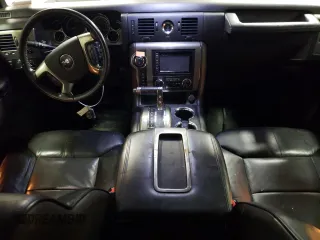 2008 Hummer H2 SUV with VIN 5GRGN23848H104242, listed as a Copart auction lot 80459214 with 118,574 mi miles and Salvage Title. Bid and sale history available at carsss.com. Image 8.