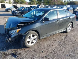 2013 Toyota Camry L with VIN 4T1BF1FK8DU276491, listed as a IAAI auction lot 41857992 with 119,143 mi miles. Bid and sale history available at carsss.com. Image 18.