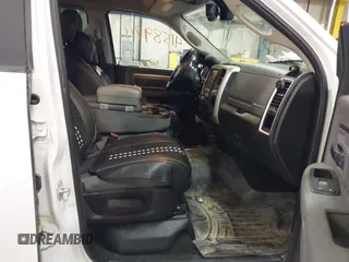 2018 Ram 2500 Big Horn with VIN 3C6UR5DL5JG126920, listed as a IAAI auction lot 41589711 with 111,213 mi miles. Bid and sale history available at carsss.com. Image 5.