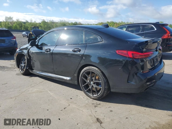 2021 BMW 2 Series M235i xDrive z VIN WBA13AL06M7G62370, wystawiony jako Copart lot #55484655 z przebiegiem 34 065 mil mil oraz Szkoda całkowita • Salvage title. Historia ofert i sprzedaży dostępna na DreamBid. Obrazek 2.