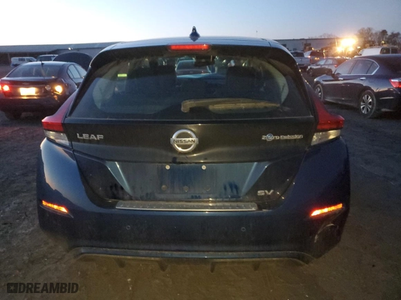 2020 Nissan LEAF SV with VIN 1N4AZ1CP0LC306682, listed as a Copart auction lot 42993415 with 31,367 mi miles and Salvage Title. Bid and sale history available at carsss.com. Image 6.