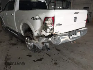 2018 Ram 2500 Big Horn with VIN 3C6UR5DL5JG126920, listed as a IAAI auction lot 41589711 with 111,213 mi miles. Bid and sale history available at carsss.com. Image 6.