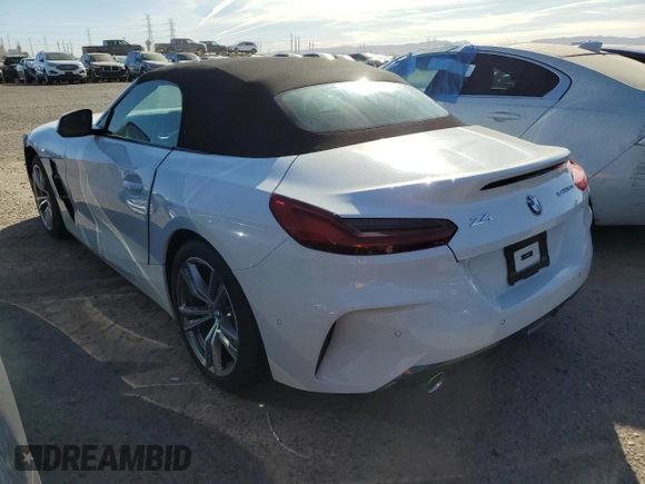2025 BMW Z4 sDrive30i with VIN WBAHF3C01SWY41238, listed as a Copart auction lot 41794635 with 0 mi miles and Clean Title. Bid and sale history available at carsss.com. Image 2.