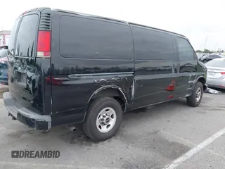 2000 GMC Savana z VIN 1GTHG35R1Y1230112, wystawiony jako IAAI lot #41884197 z przebiegiem 147 975 mil mil oraz . Historia ofert i sprzedaży dostępna na DreamBid. Obrazek 4.
